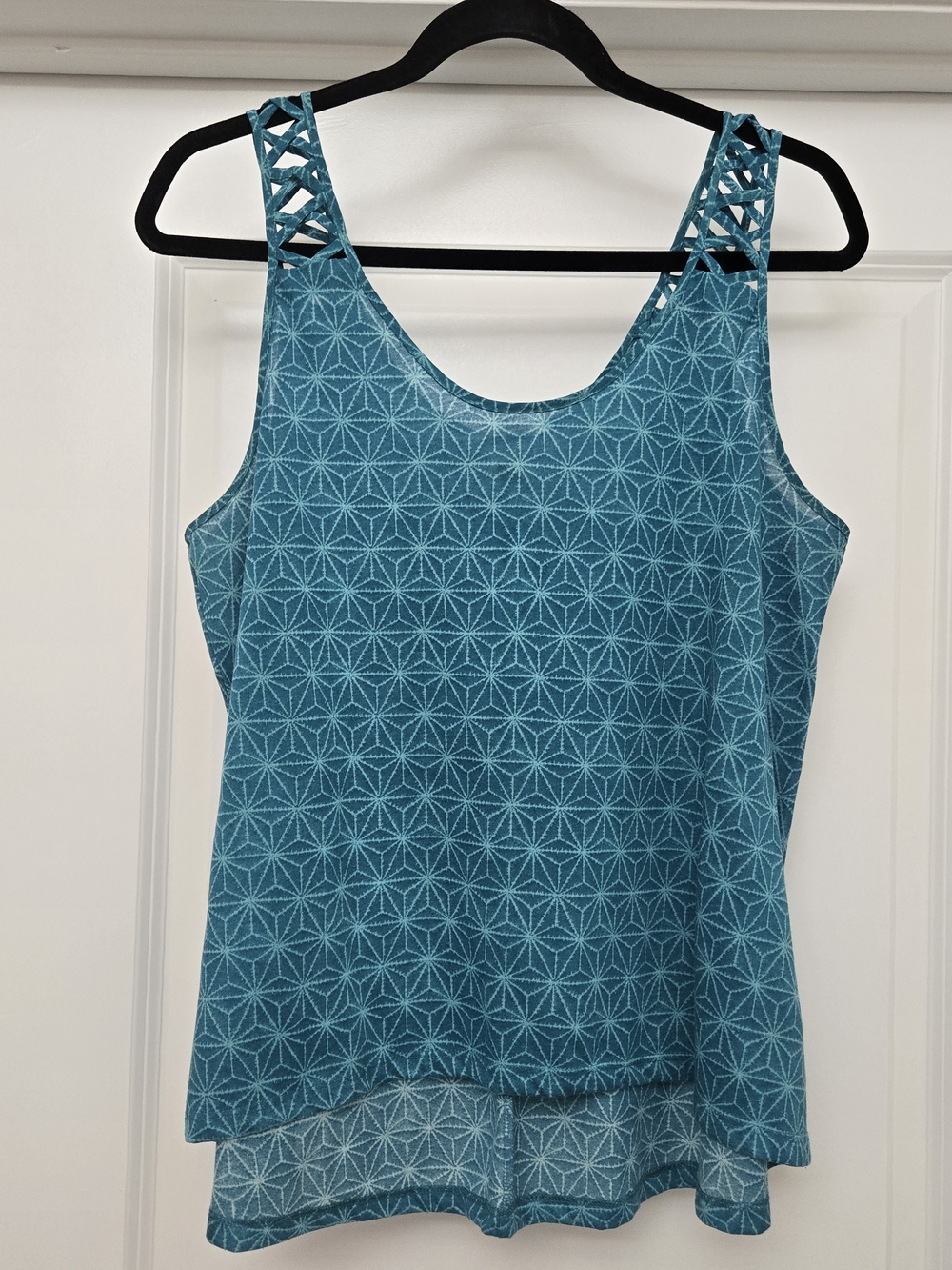 H&M Teal Geometric Sleeveless Tank with Lattice Straps